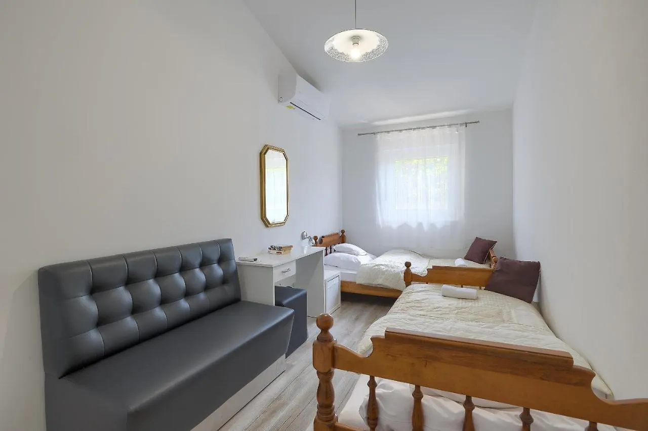 Holiday House Danijela Medulin Villa