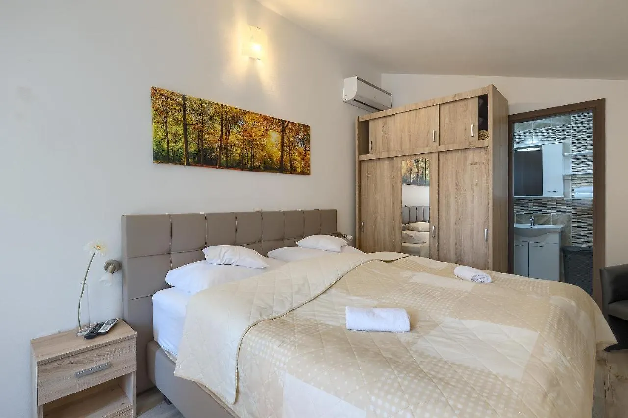 Holiday House Danijela Medulin Villa