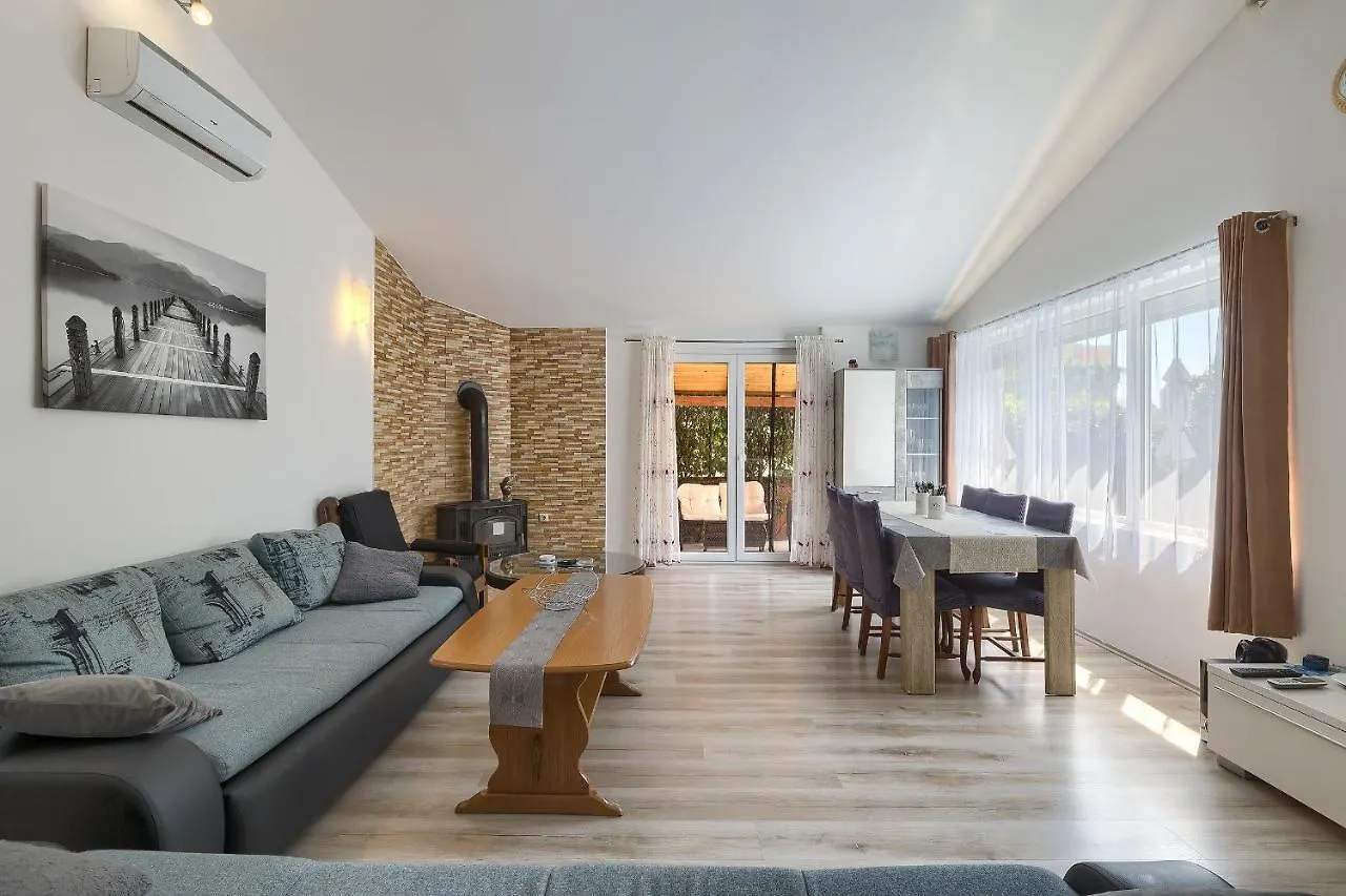 Holiday House Danijela Medulin Croatia